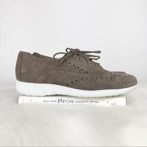 Munro Wellesley Suede Oxford Shoes